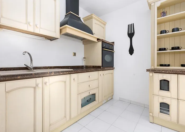 Home2book Stylish Coastal Apartment, 科拉雷侯